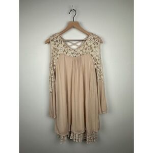 A'Reve Beige Lace Cold Shoulder Long Sleeve Mini Dress‎ Size S